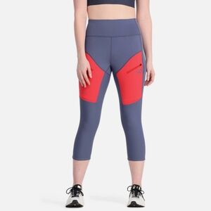 Womens Kari Traa Ane Hiking Capris - UPF 40+  Moon color Size Large